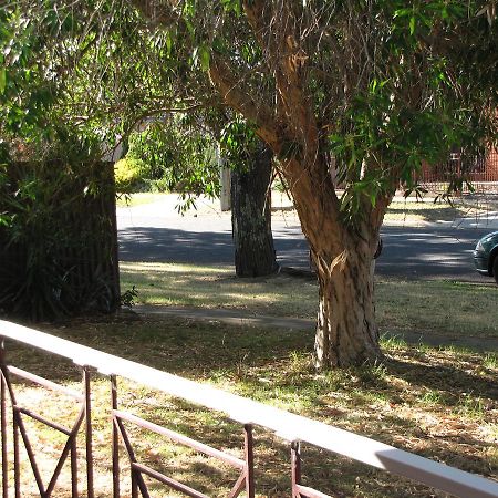 Villa Clarke Street Benalla Exterior foto